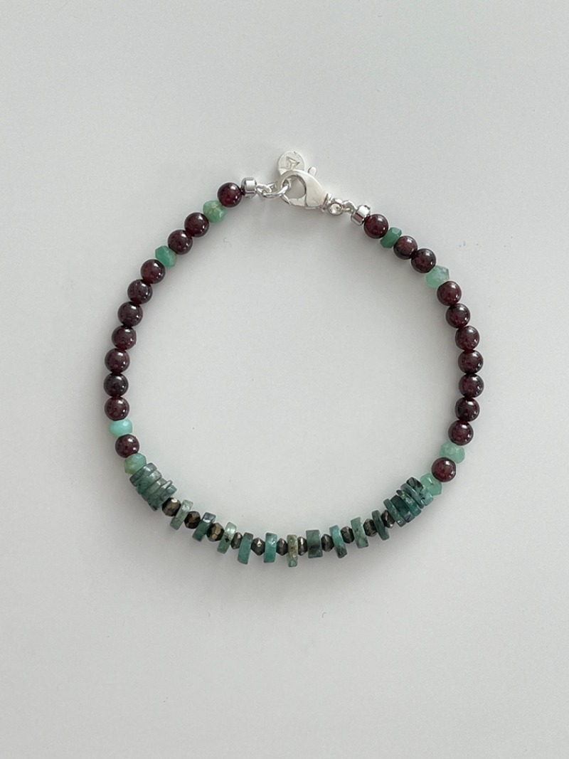 Beaded Emerald &amp; Garnet Bracelet